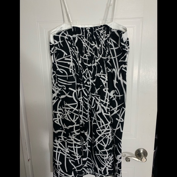 PRETTY BLACK AND WHITE SUNDRESS WITH EMPIRE WAIST SIZE XL BY CONNECTION 18 - Picture 4 of 8